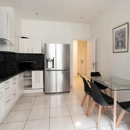 Spcaious Flat 160 M2 Next To Eiffel Tower * Parigi